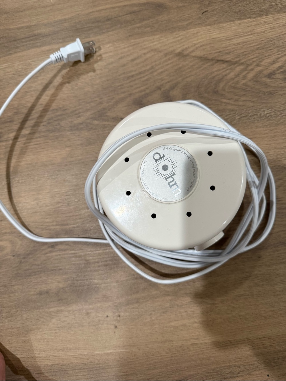 Dohm white noise machine. White noise - Picture 2 of 3